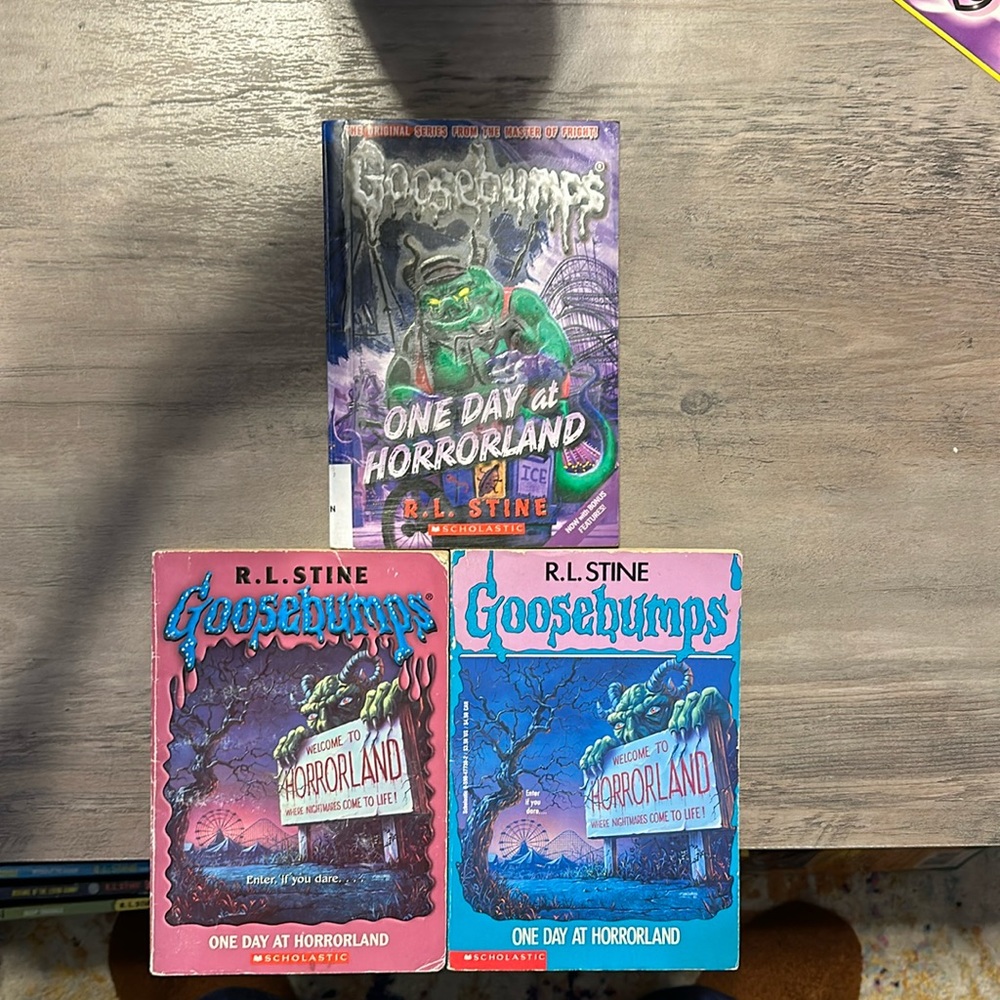 Goosebumps - #16 - ONE DAY AT HORRORLAND